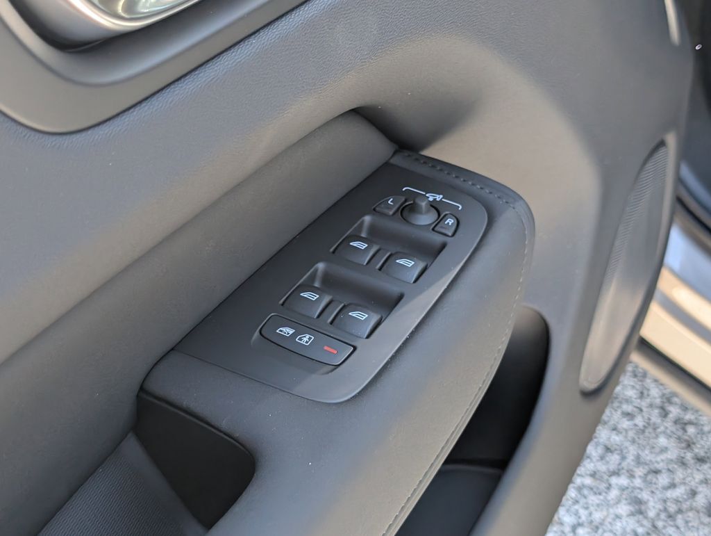 2026 Volvo XC60 B5 Plus Hunt Valley MD