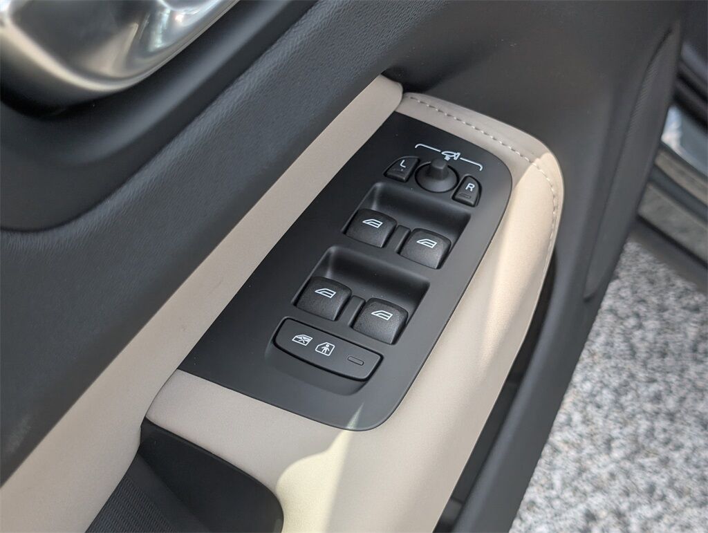 2026 Volvo XC60 B5 Plus Hunt Valley MD