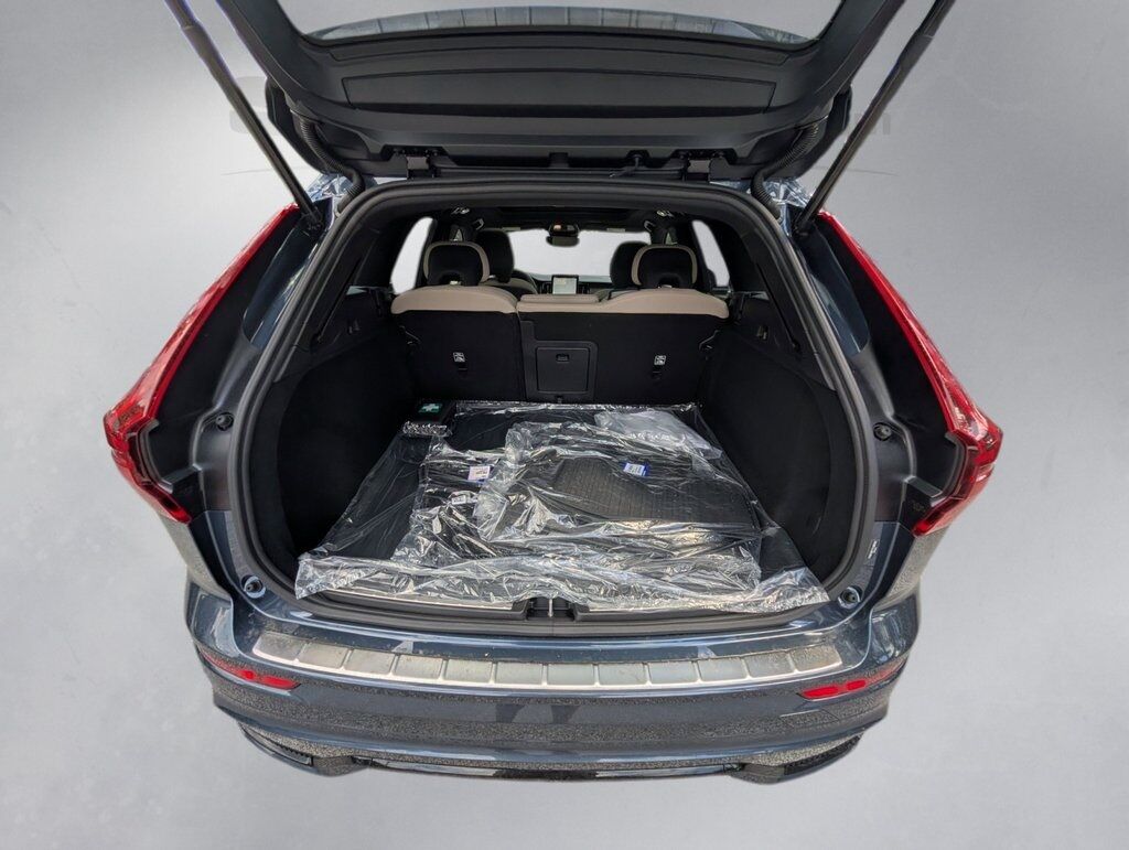2026 Volvo XC60 B5 Plus Hunt Valley MD