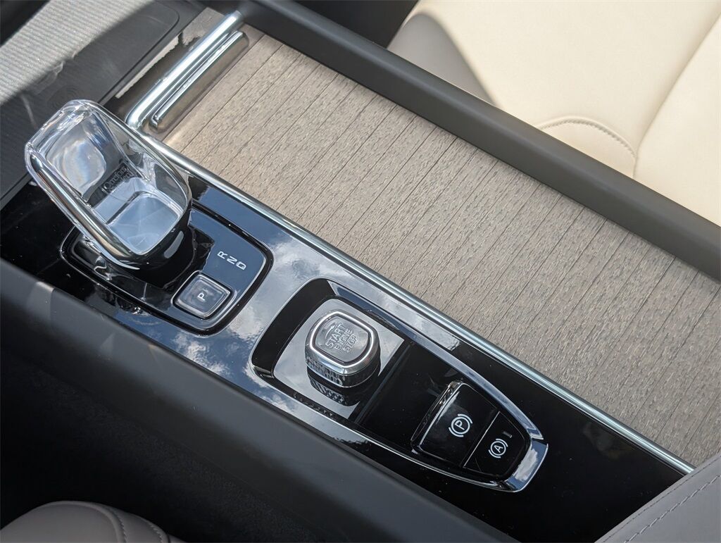 2026 Volvo XC60 B5 Plus Hunt Valley MD