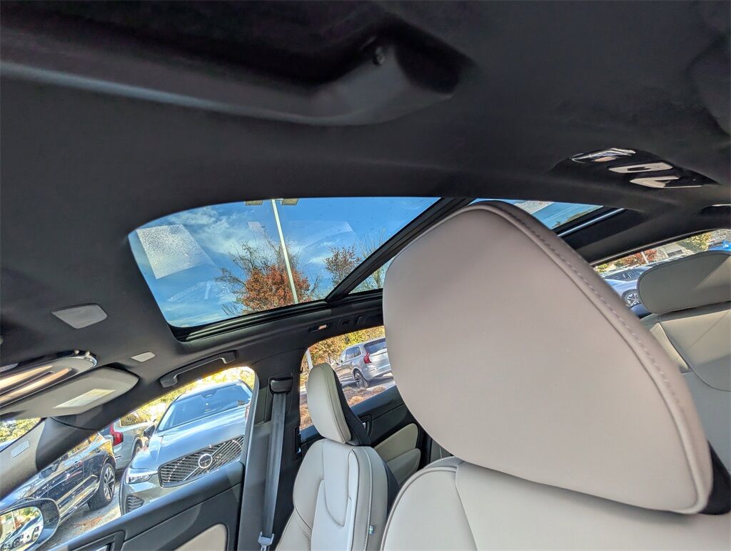 2026 Volvo XC60 B5 Plus Hunt Valley MD