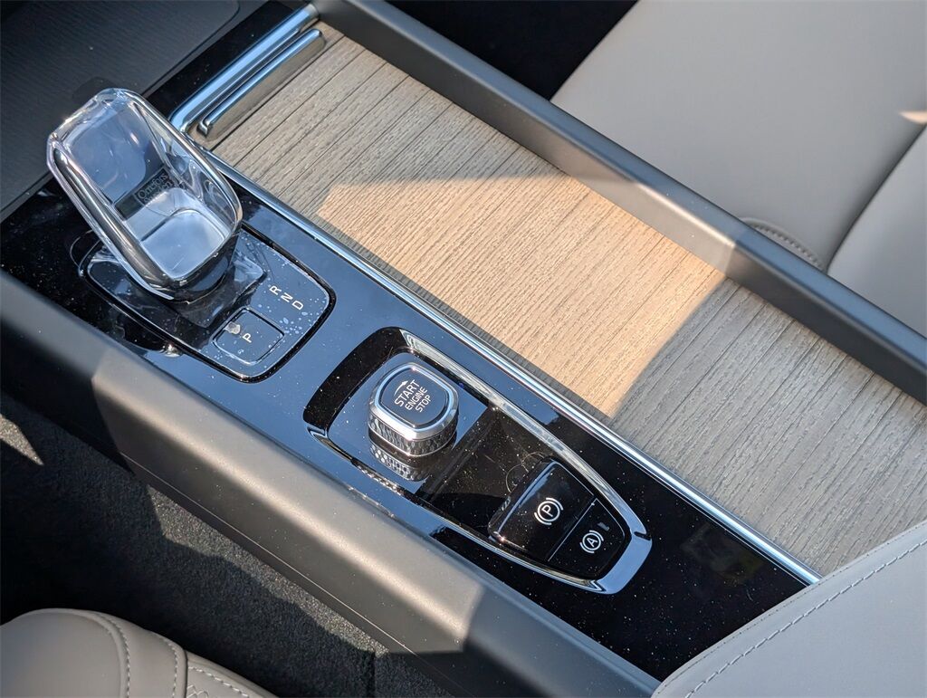 2026 Volvo XC60 B5 Plus Hunt Valley MD