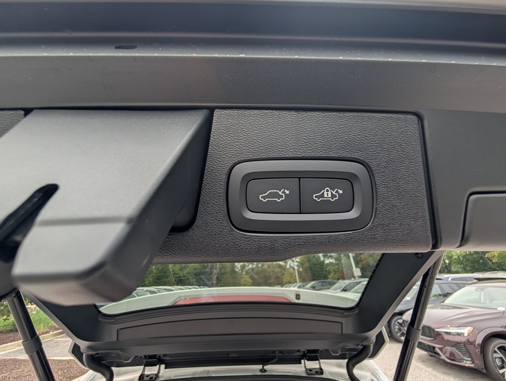 2026 Volvo XC60 B5 Plus Hunt Valley MD