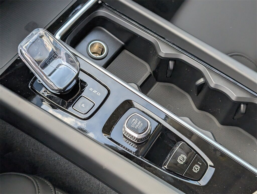 2026 Volvo XC60 B5 Plus Hunt Valley MD