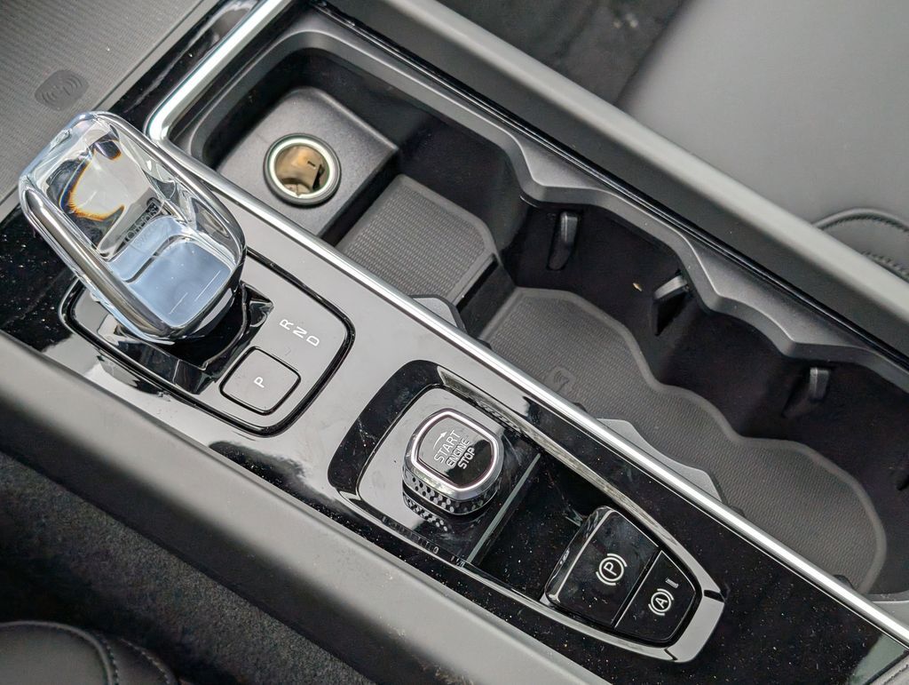 2026 Volvo XC60 B5 Plus Hunt Valley MD