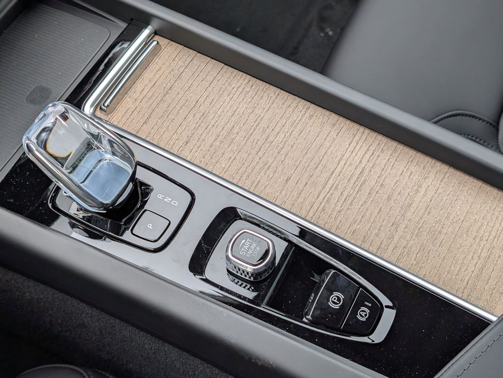 2026 Volvo XC60 B5 Plus Hunt Valley MD