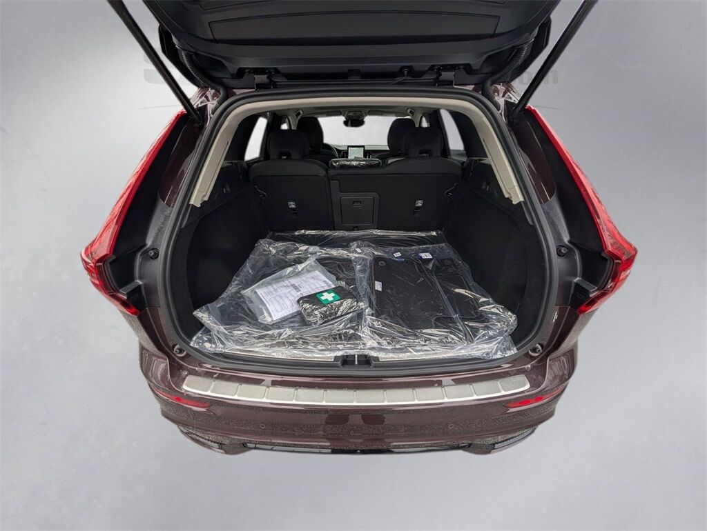 2026 Volvo XC60 B5 Plus Hunt Valley MD