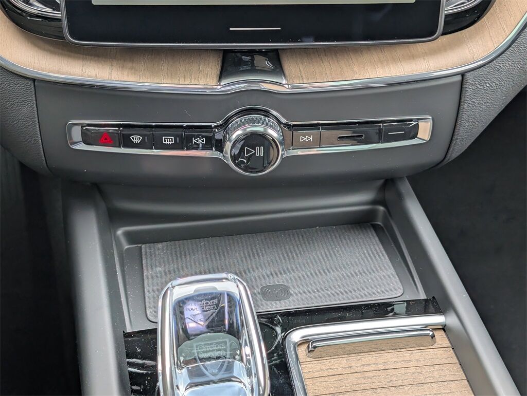 2026 Volvo XC60 B5 Plus Hunt Valley MD