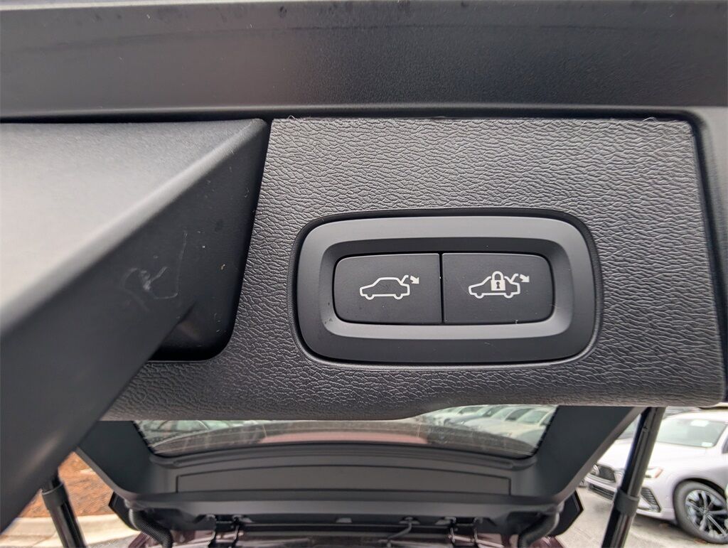 2026 Volvo XC60 B5 Plus Hunt Valley MD