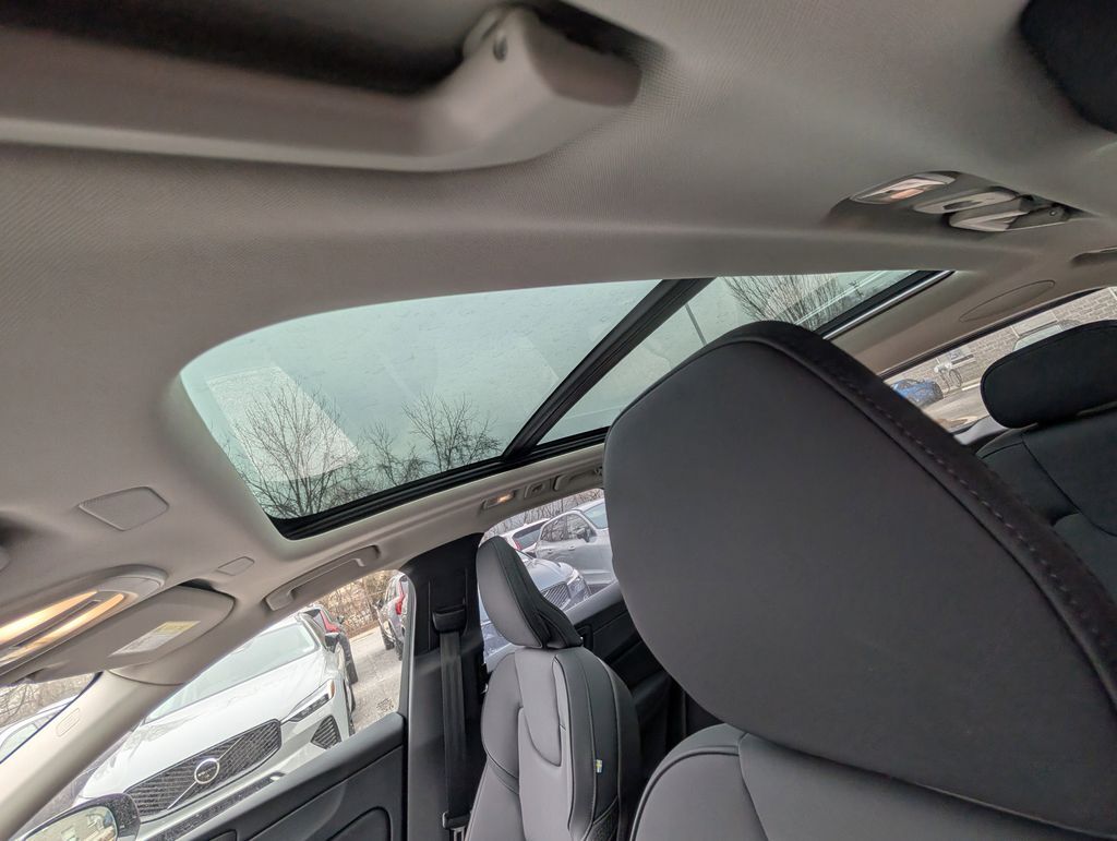 2026 Volvo XC60 B5 Plus Hunt Valley MD