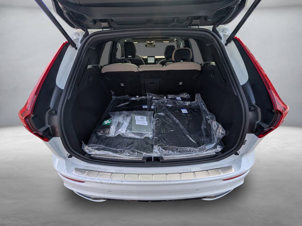 2026 Volvo XC60 B5 Plus Hunt Valley MD