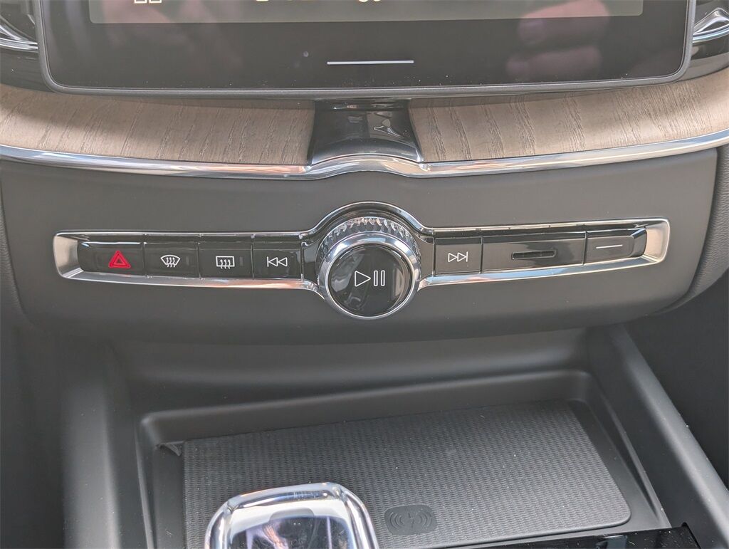 2026 Volvo XC60 B5 Plus Hunt Valley MD