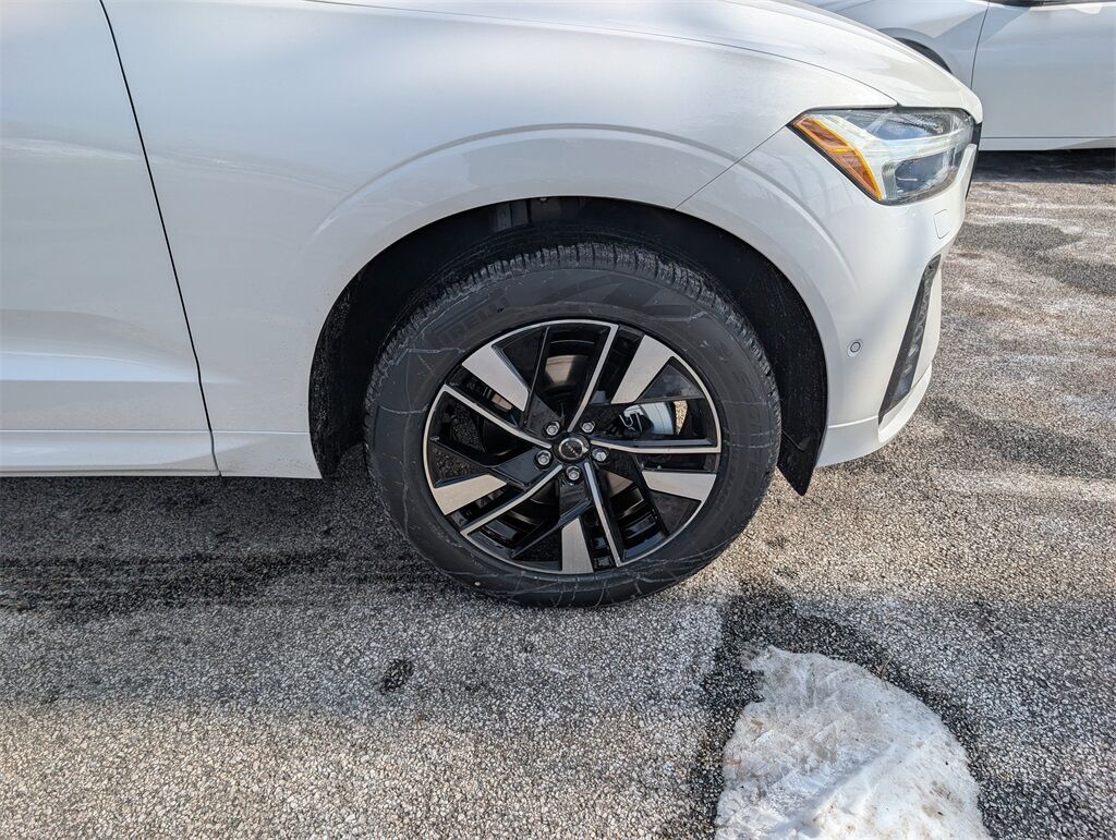 2026 Volvo XC60 B5 Plus Hunt Valley MD