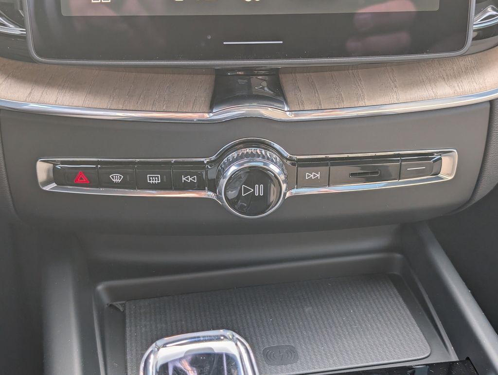 2026 Volvo XC60 B5 Plus Hunt Valley MD