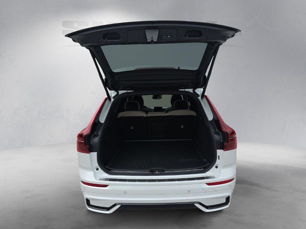 2026 Volvo XC60 B5 Plus Hunt Valley MD