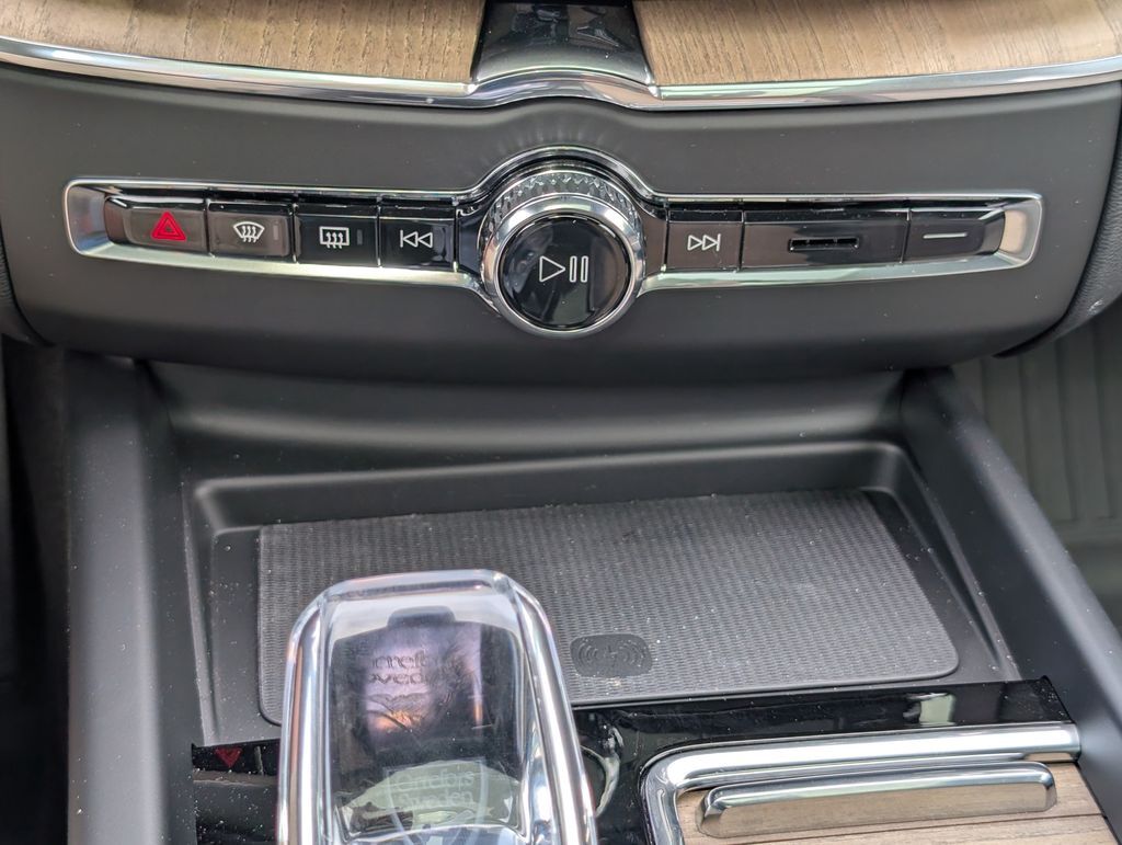 2026 Volvo XC60 B5 Plus Hunt Valley MD