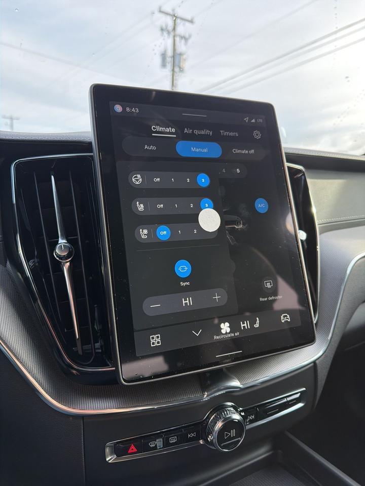 2026 Volvo XC60 B5 Ultra Black Edition Bend OR