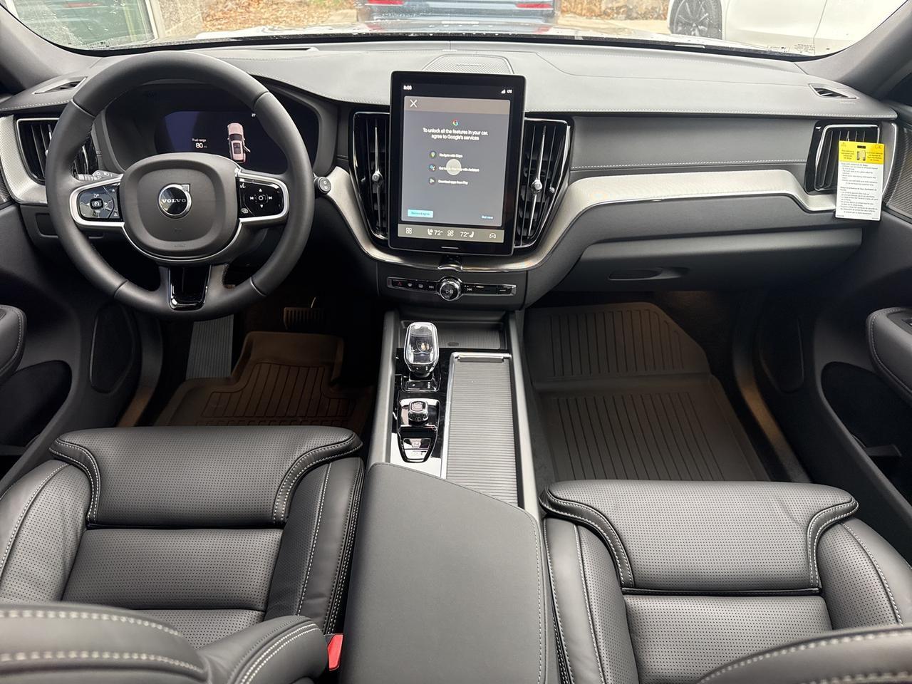 2026 Volvo XC60 B5 Ultra Black Edition Bend OR