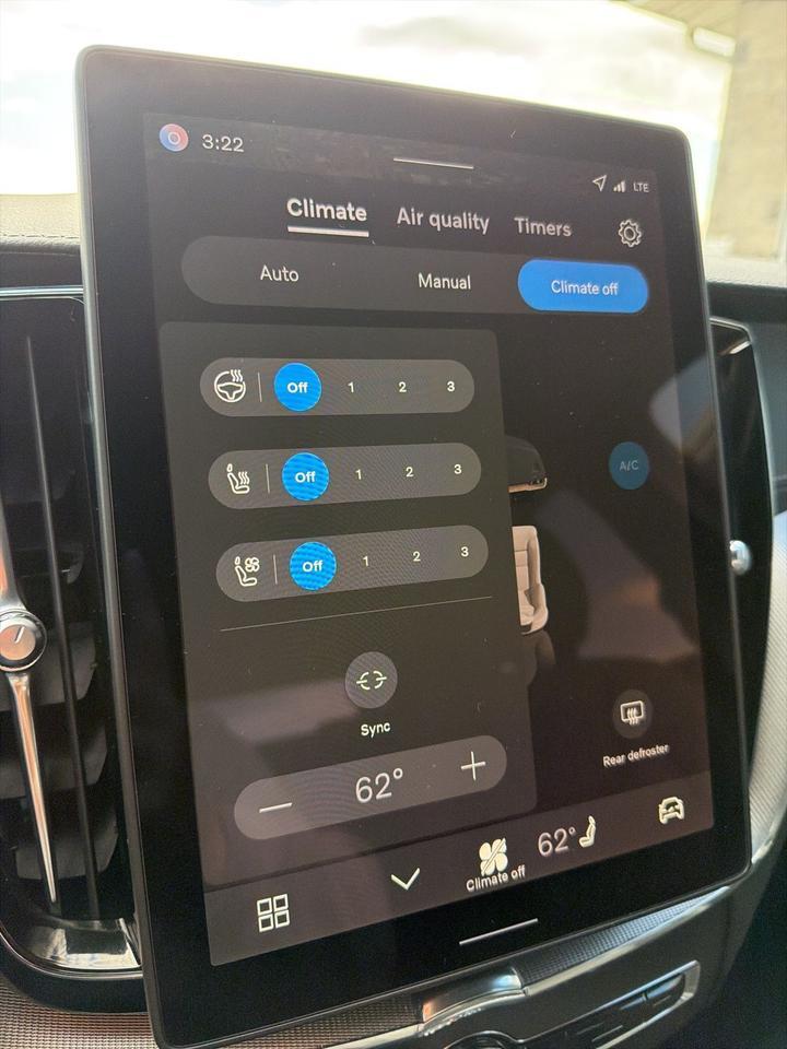 2026 Volvo XC60 B5 Ultra Black Edition Bend OR