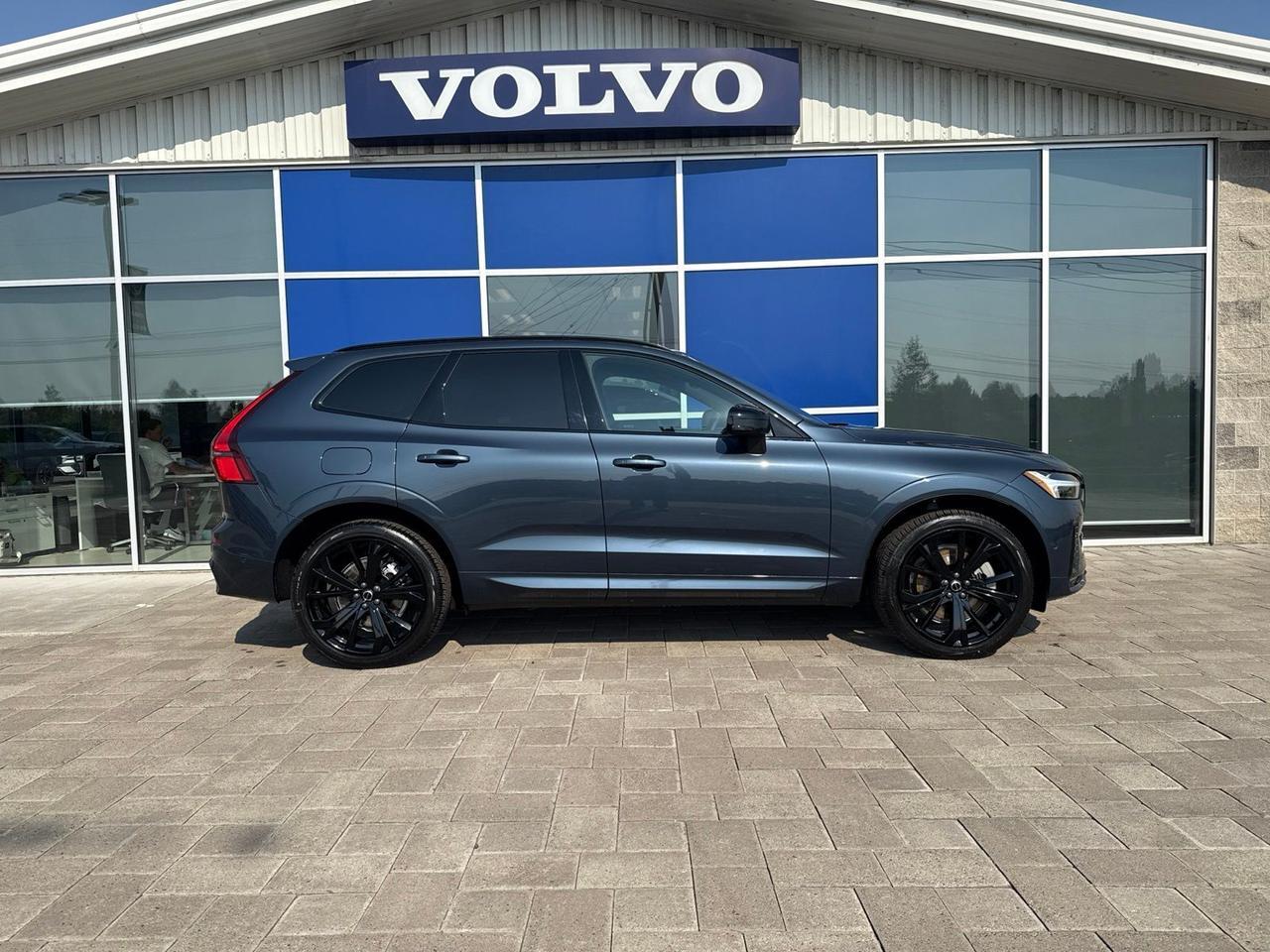 2026 Volvo XC60 B5 Ultra Black Edition Bend OR