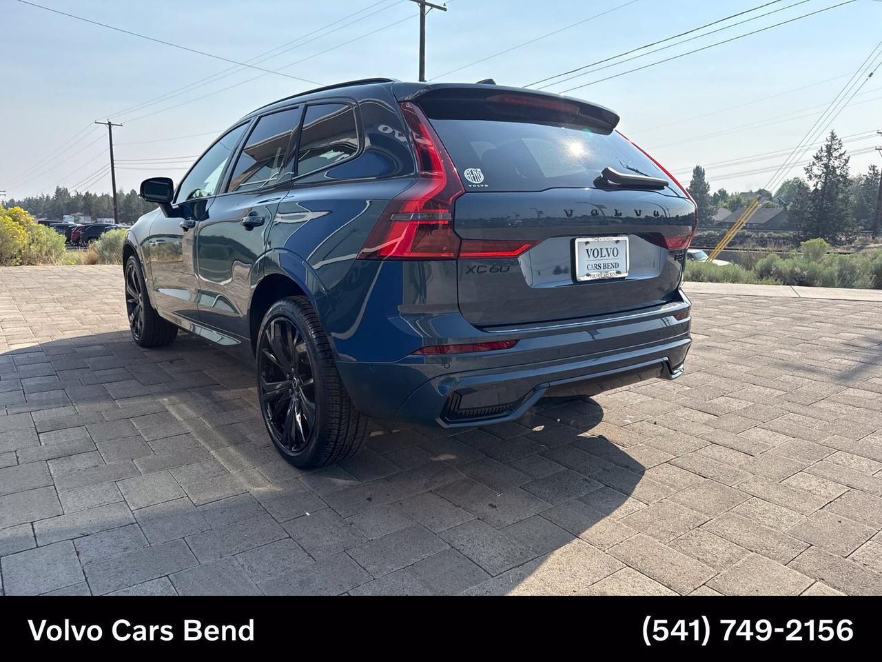 2026 Volvo XC60 B5 Ultra Black Edition Bend OR