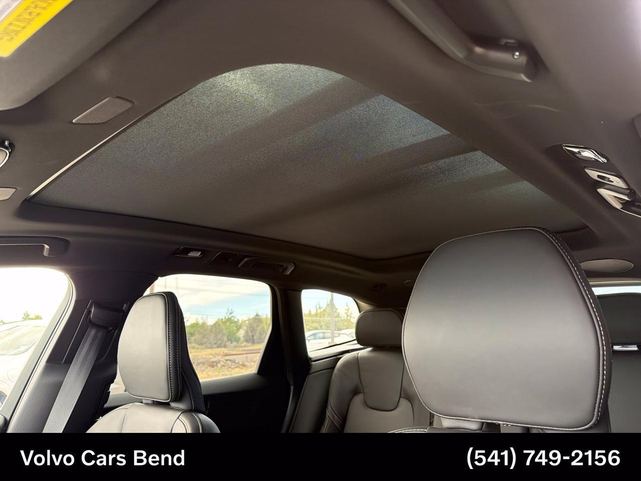 2026 Volvo XC60 B5 Ultra Black Edition Bend OR