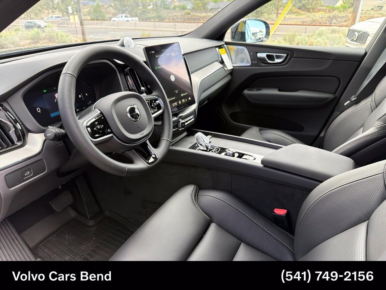 2026 Volvo XC60 B5 Ultra Black Edition Bend OR