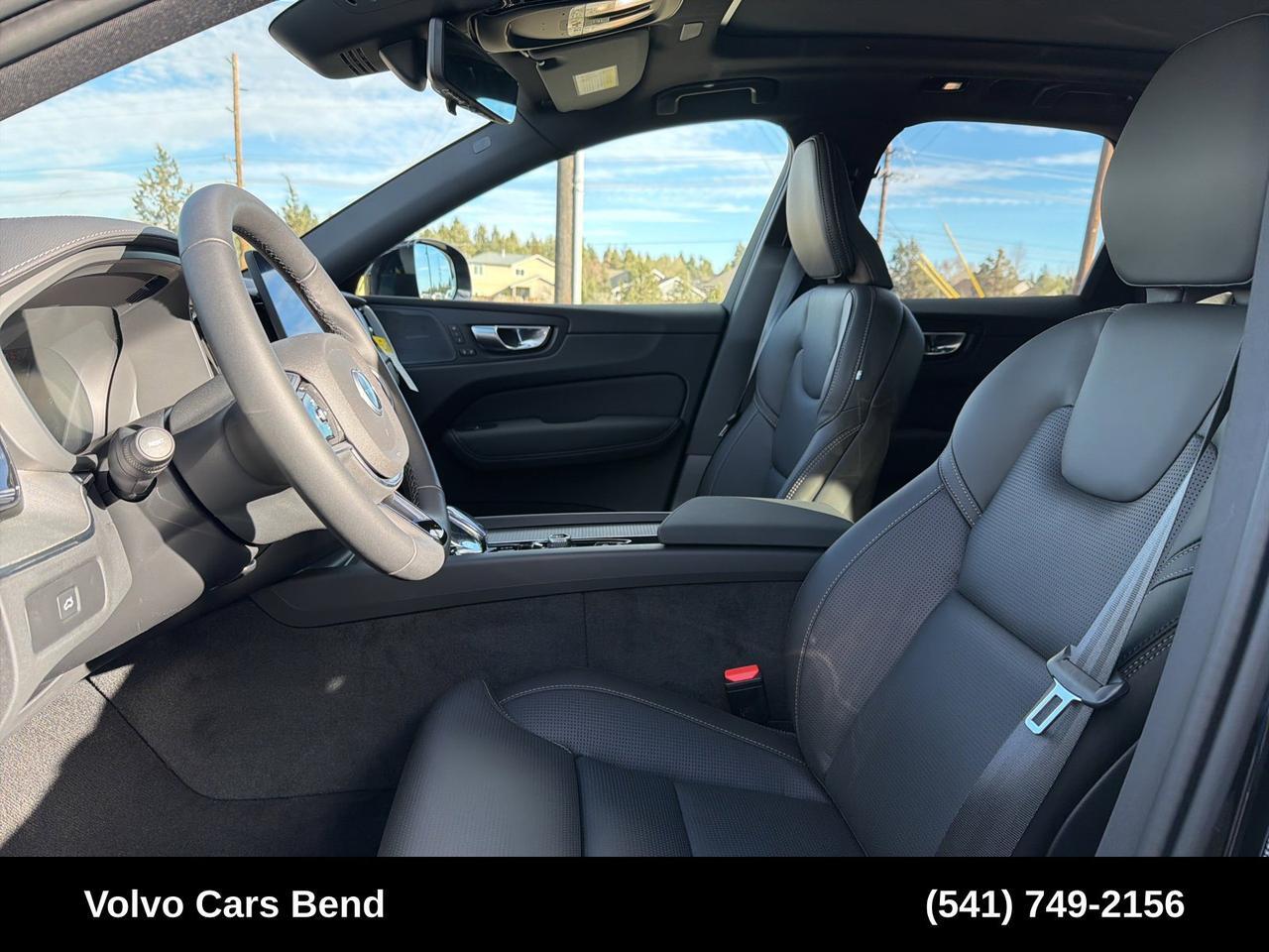 2026 Volvo XC60 B5 Ultra Black Edition Bend OR