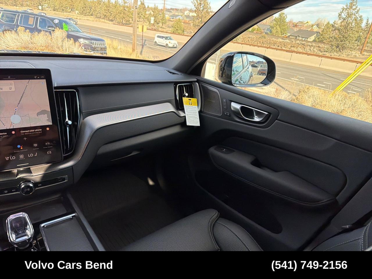 2026 Volvo XC60 B5 Ultra Black Edition Bend OR