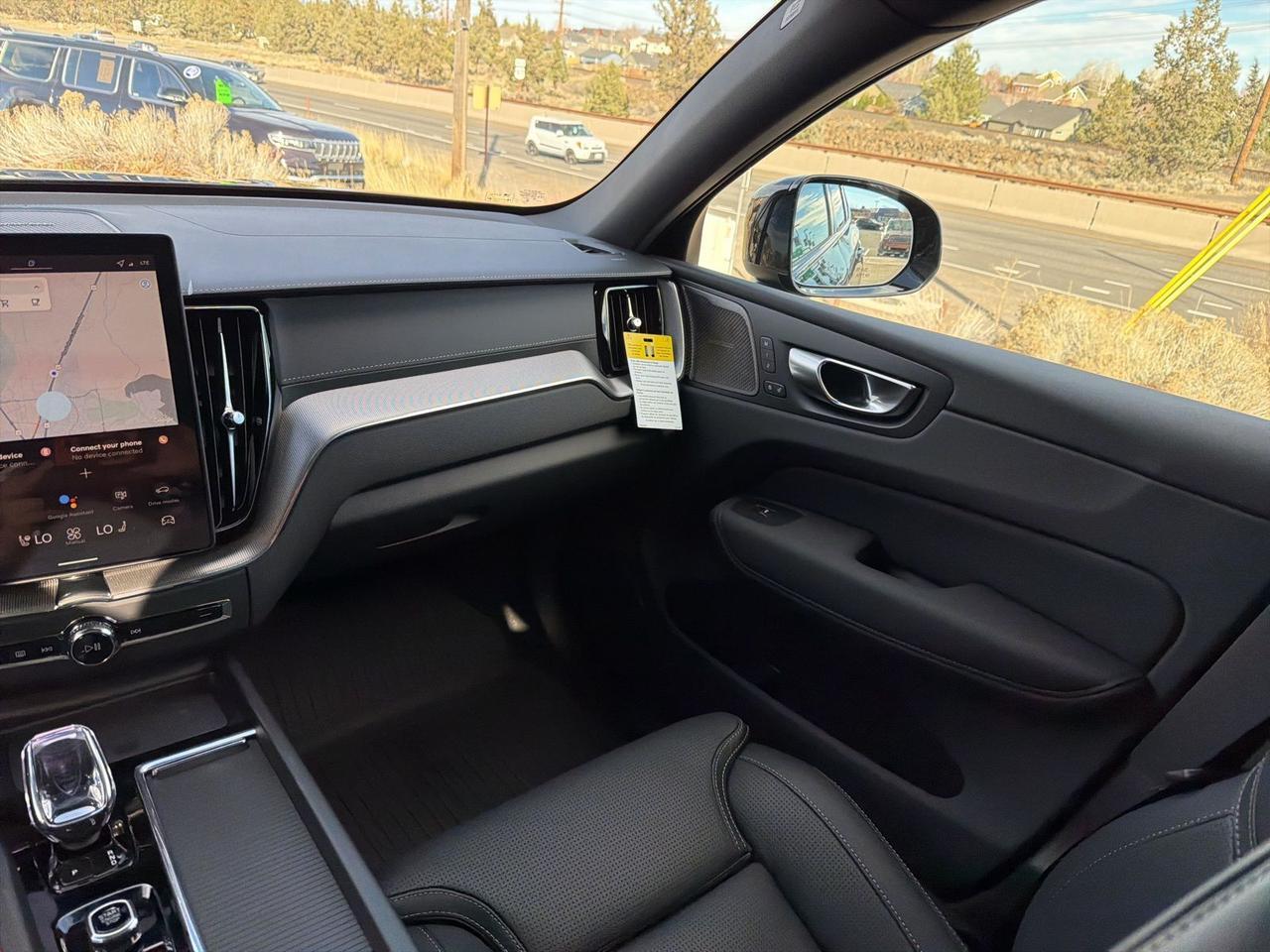 2026 Volvo XC60 B5 Ultra Black Edition Bend OR