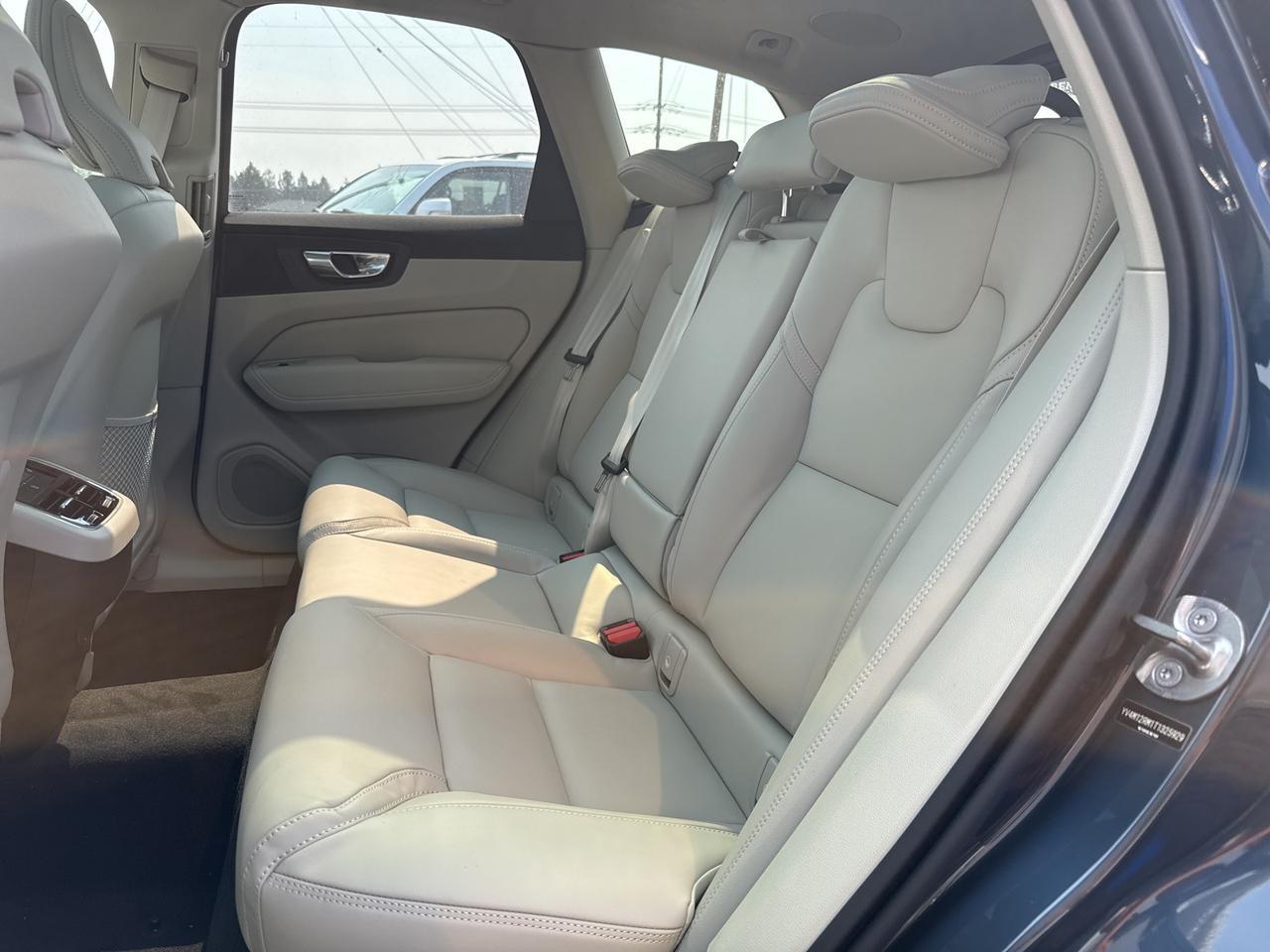 2026 Volvo XC60 B5 Ultra Bend OR