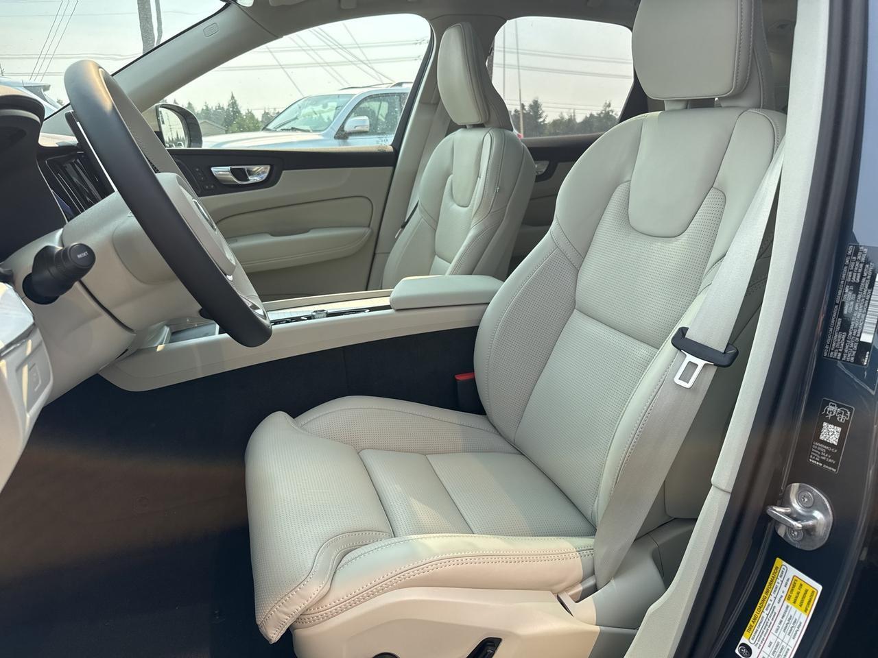 2026 Volvo XC60 B5 Ultra Bend OR
