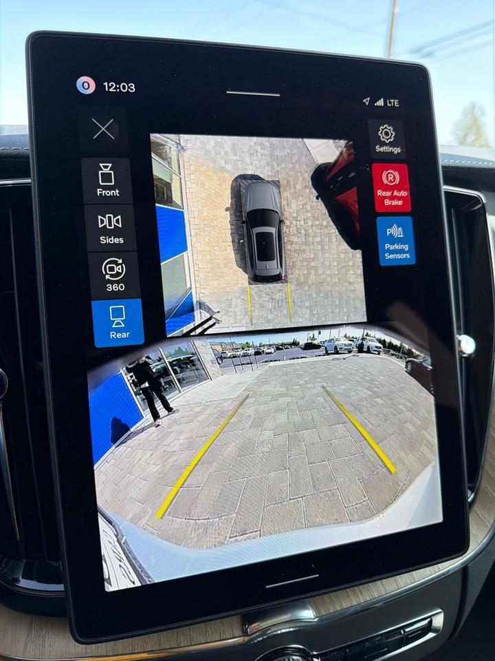 2026 Volvo XC60 B5 Ultra Bend OR