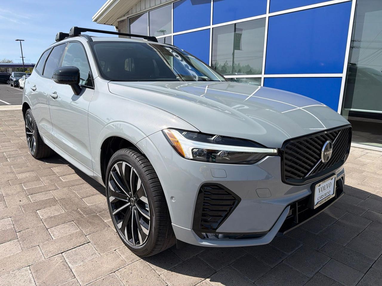 2026 Volvo XC60 B5 Ultra Bend OR