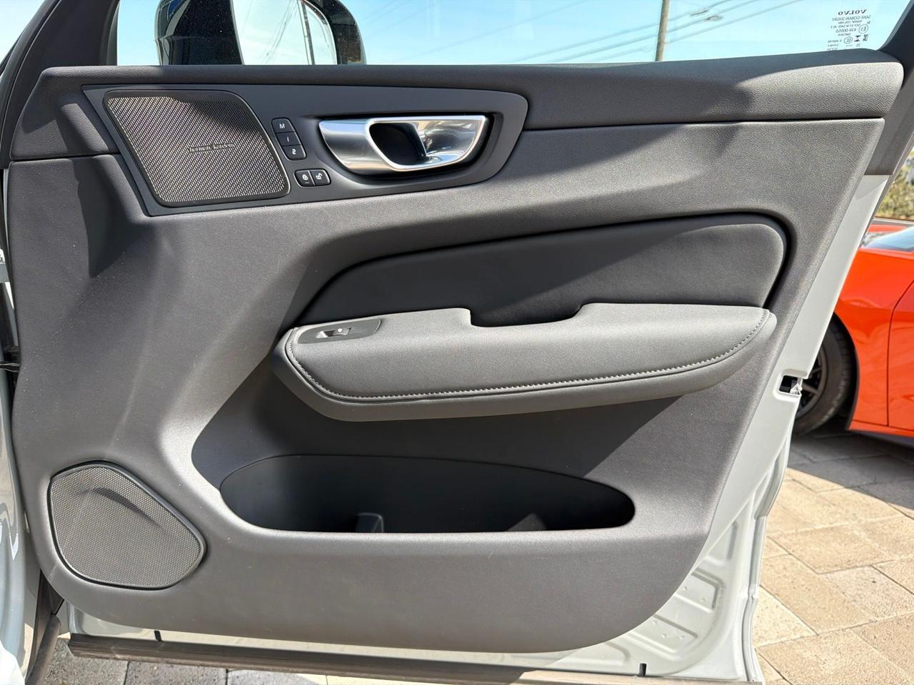 2026 Volvo XC60 B5 Ultra Bend OR