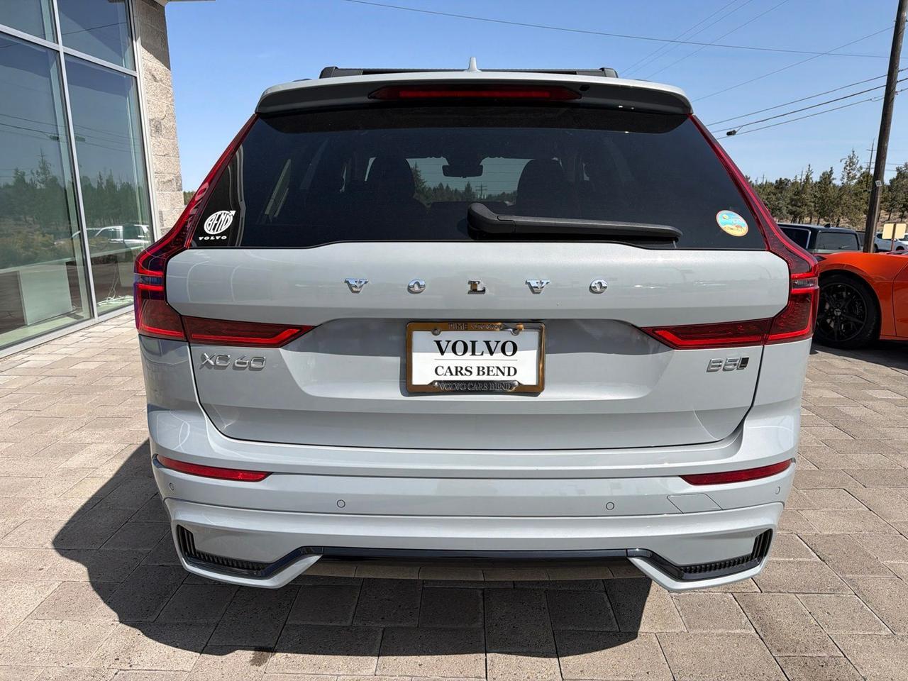 2026 Volvo XC60 B5 Ultra Bend OR