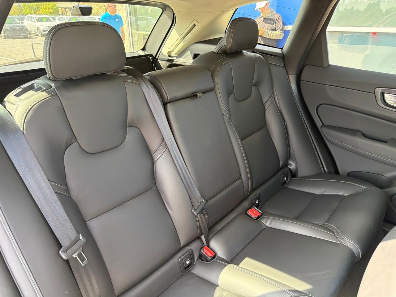 2026 Volvo XC60 B5 Ultra Bend OR