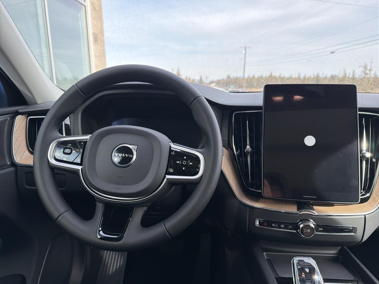 2026 Volvo XC60 B5 Ultra Bend OR