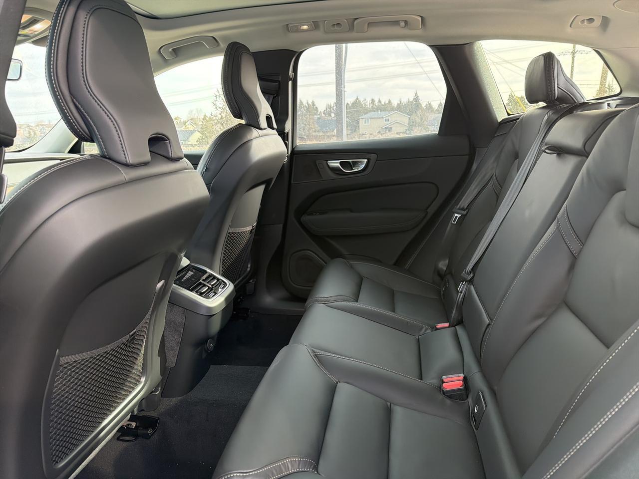 2026 Volvo XC60 B5 Ultra Bend OR