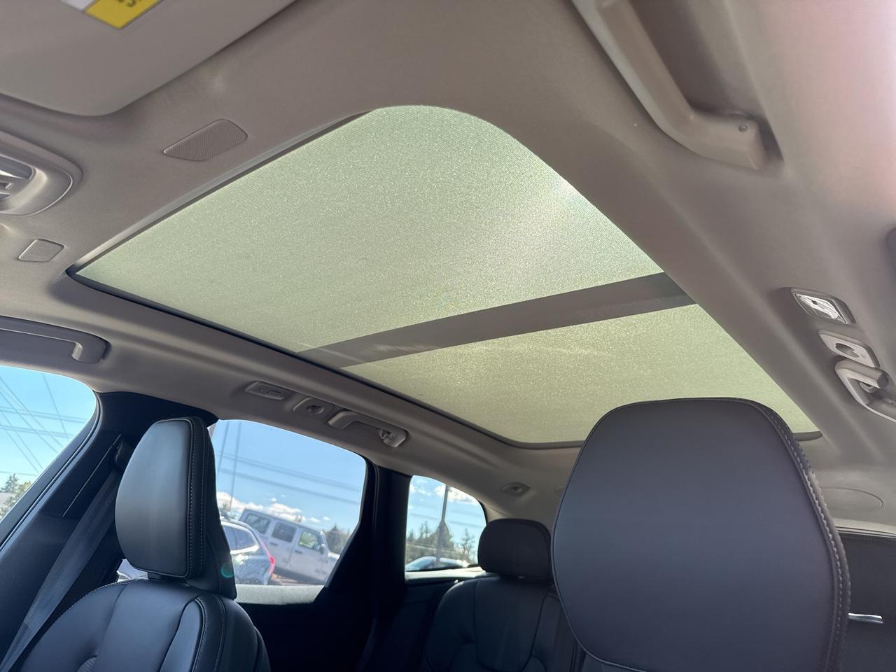 2026 Volvo XC60 B5 Ultra Bend OR