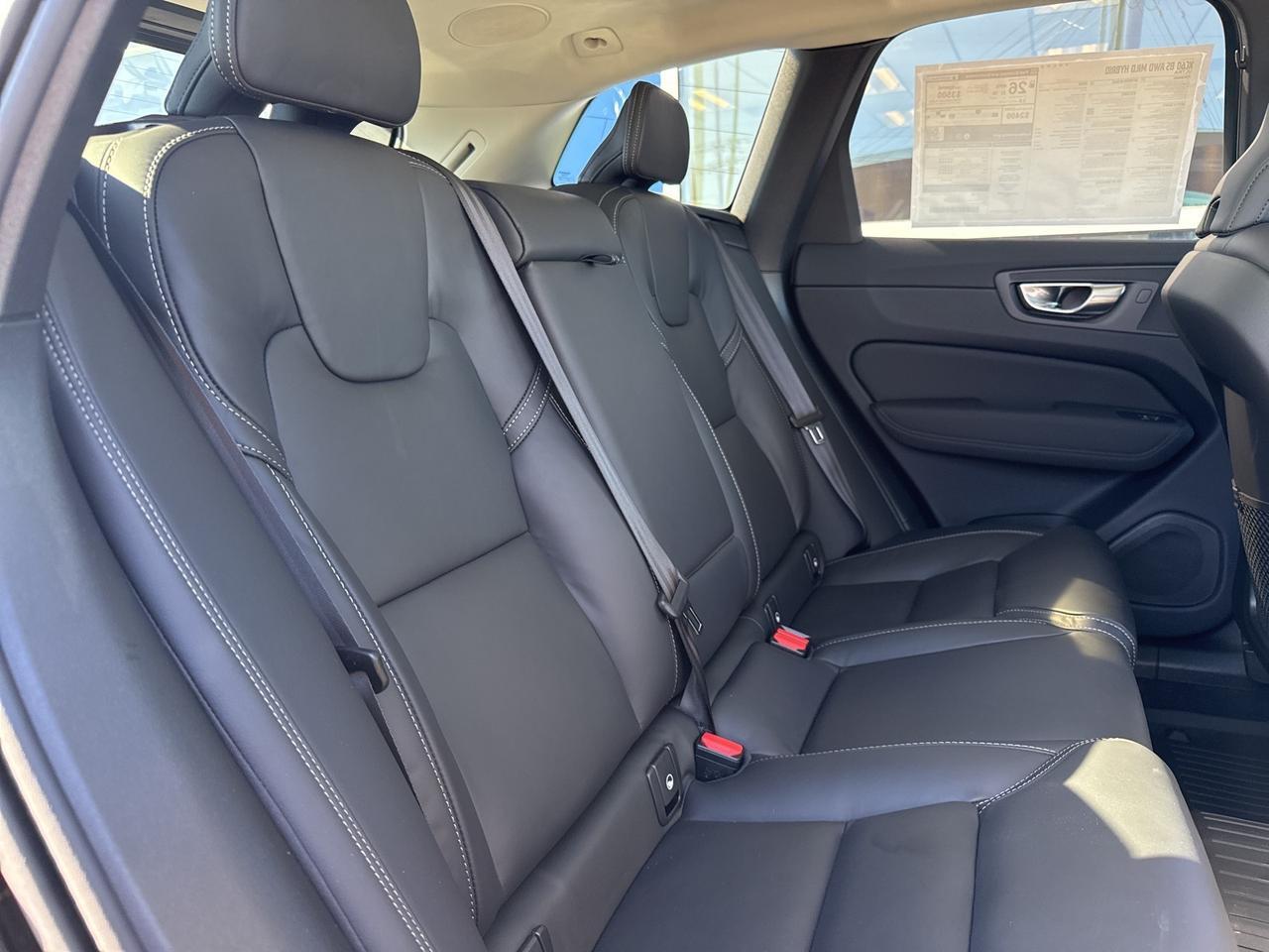 2026 Volvo XC60 B5 Ultra Bend OR