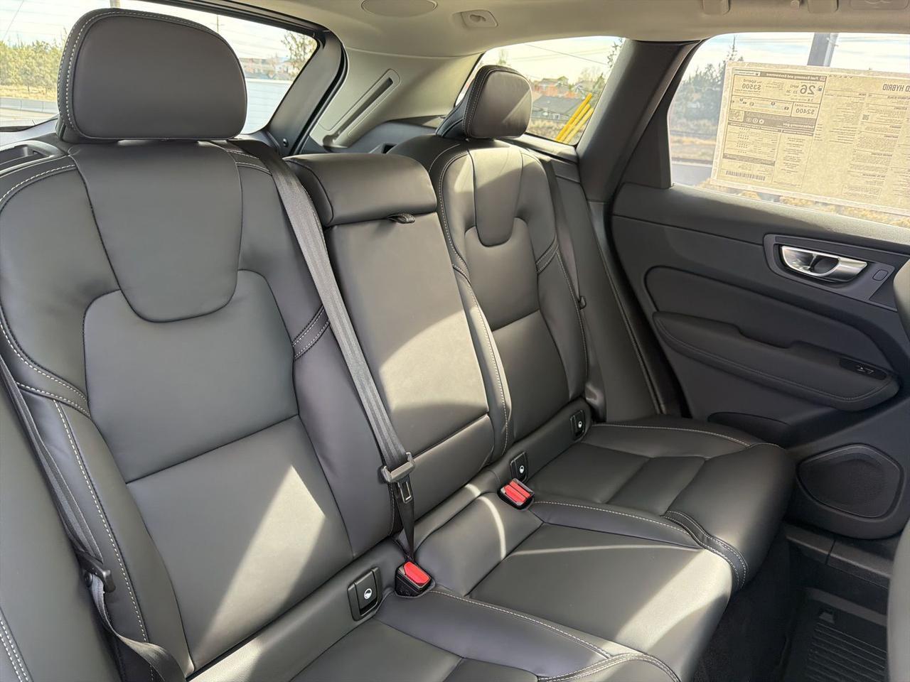 2026 Volvo XC60 B5 Ultra Bend OR