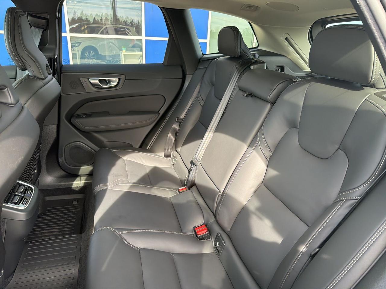 2026 Volvo XC60 B5 Ultra Bend OR