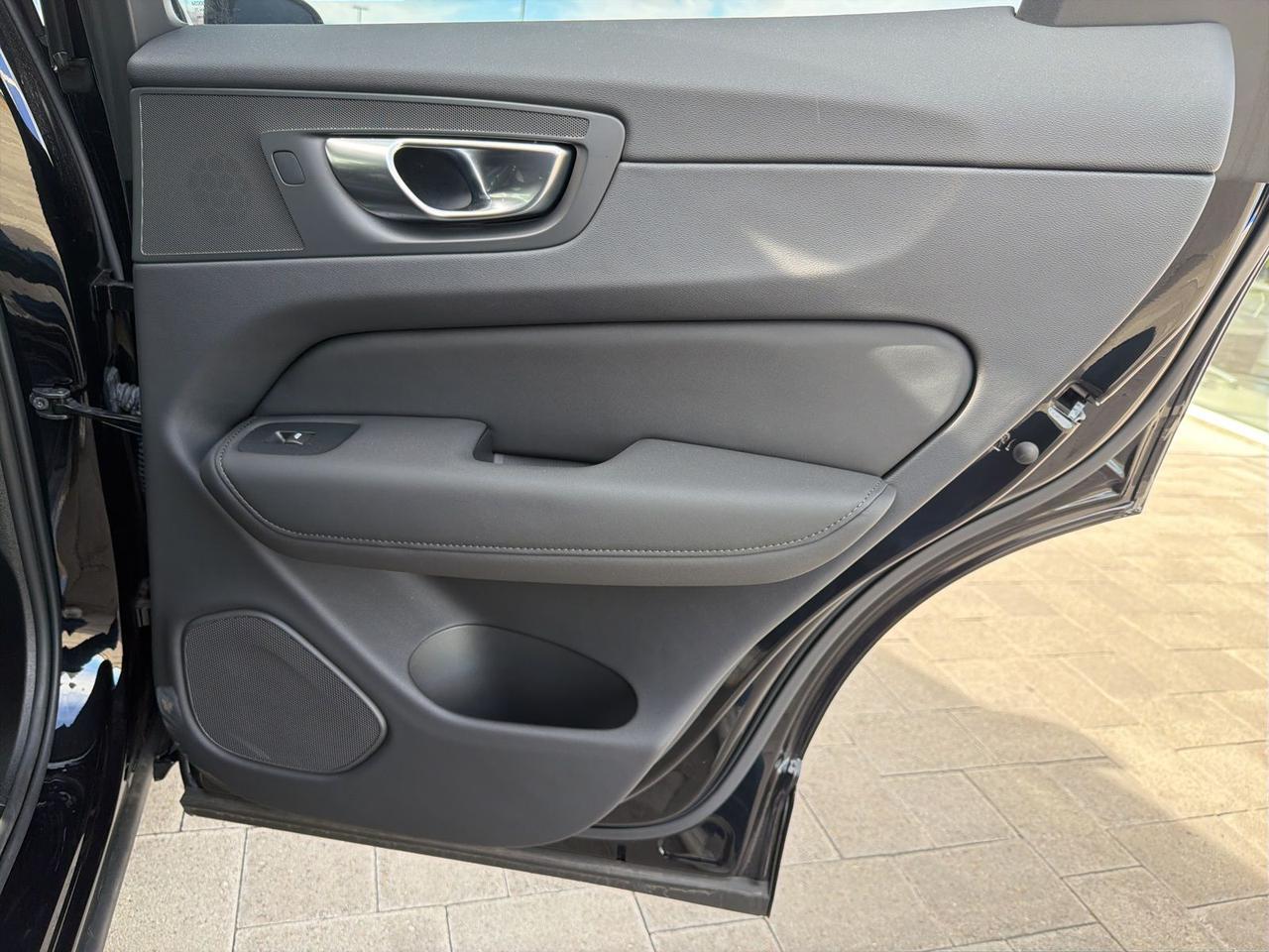 2026 Volvo XC60 B5 Ultra Bend OR