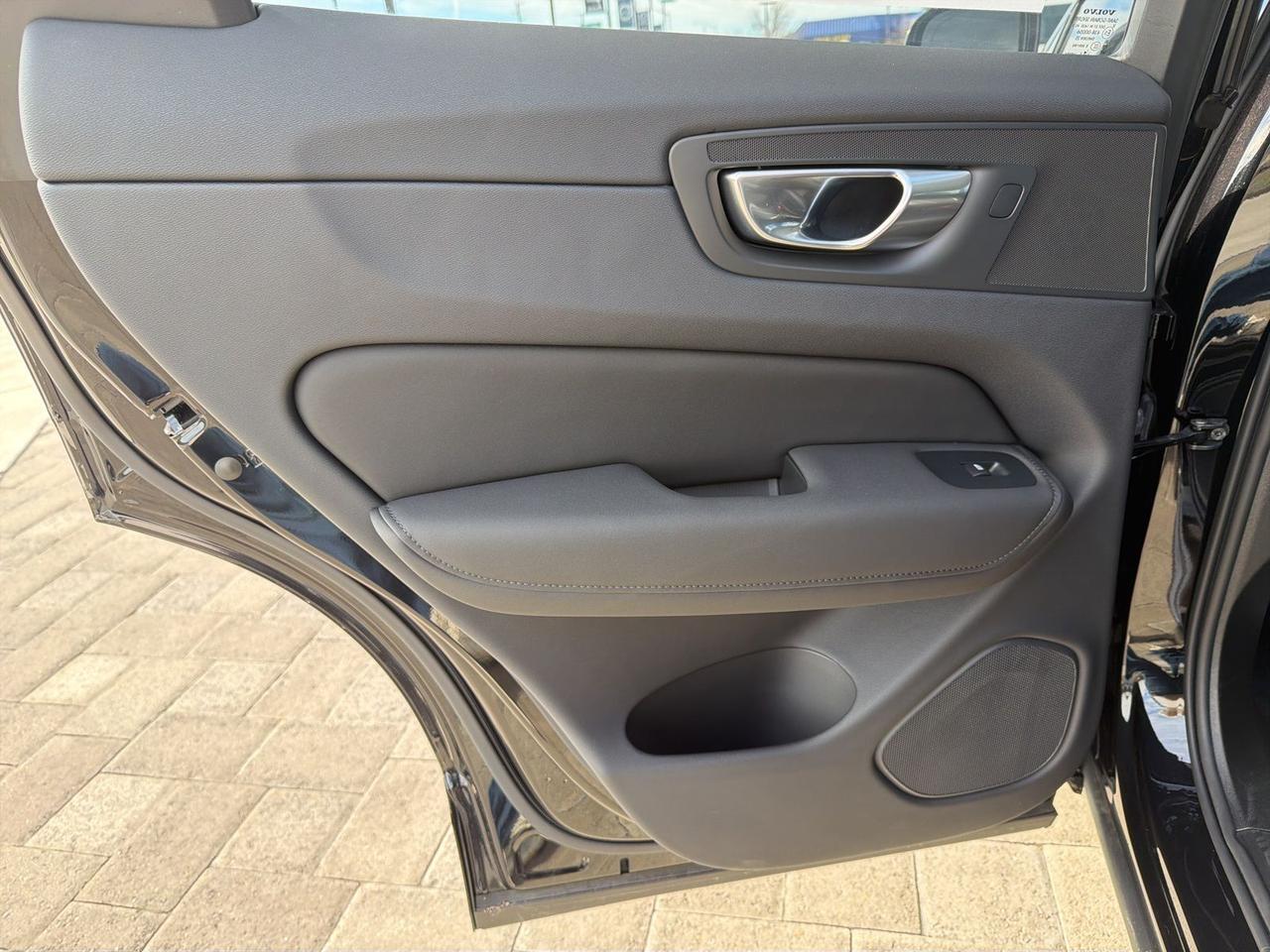 2026 Volvo XC60 B5 Ultra Bend OR