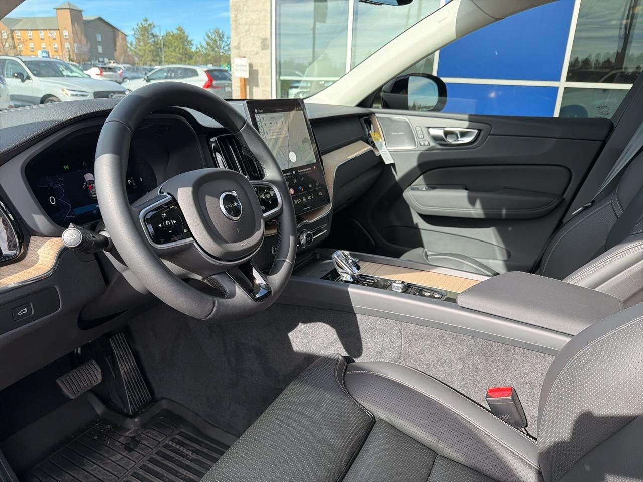 2026 Volvo XC60 B5 Ultra Bend OR