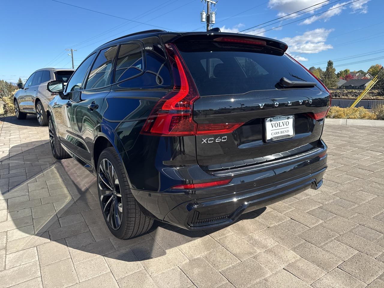 2026 Volvo XC60 B5 Ultra Bend OR