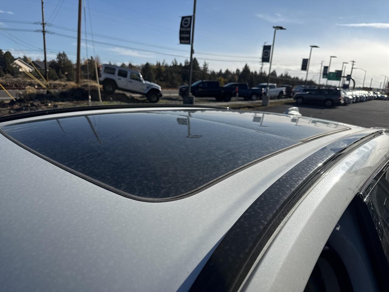 2026 Volvo XC60 B5 Ultra Bend OR