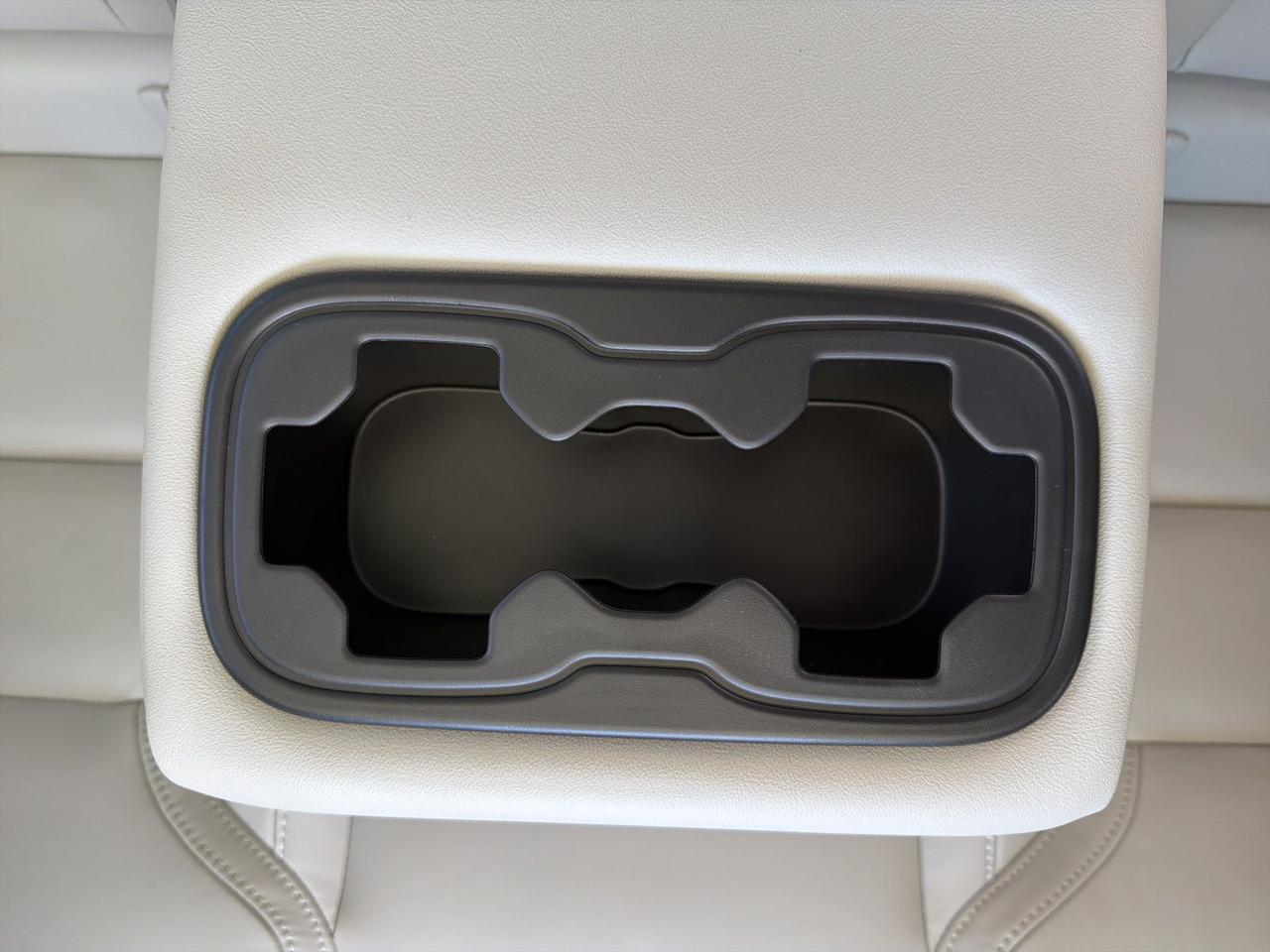 2026 Volvo XC60 B5 Ultra Bend OR