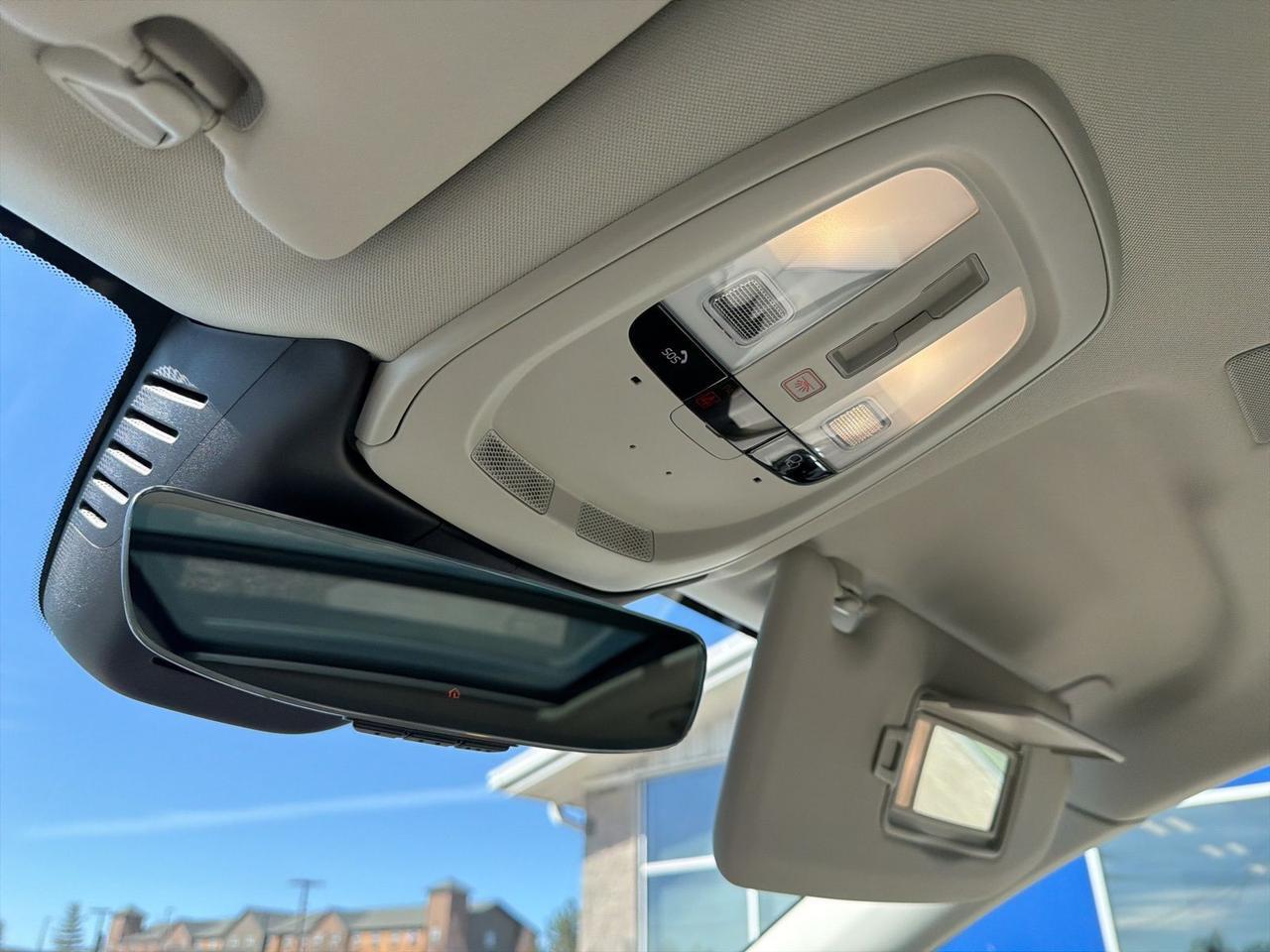 2026 Volvo XC60 B5 Ultra Bend OR